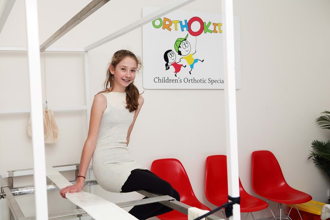 Custom made casting frame